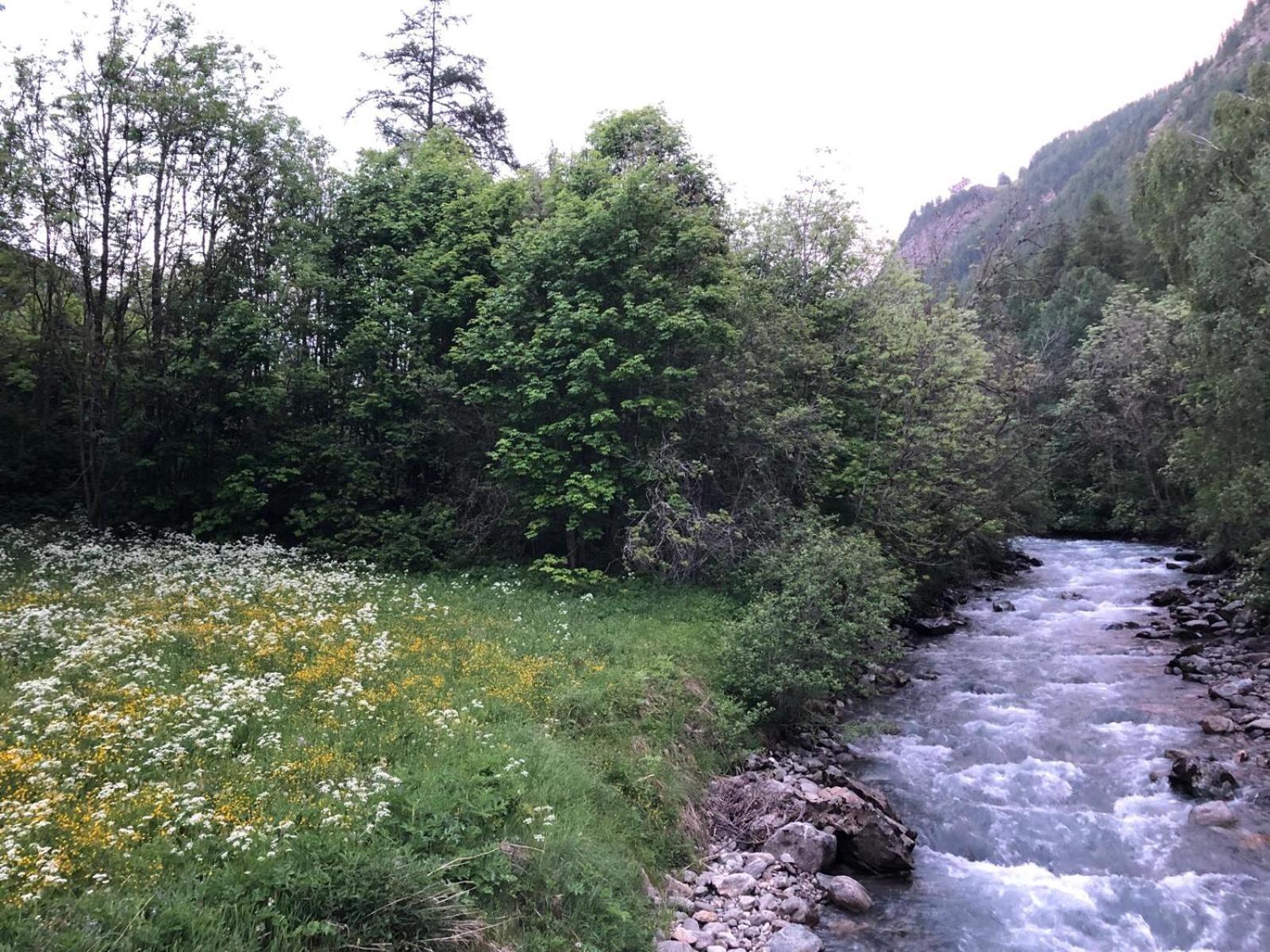 Mon Roc - Maison De Montagne Atypique Avec Vue لا غراف المظهر الخارجي الصورة